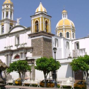 RECORRIDO DE CIUDAD DIURNO EN COLIMA