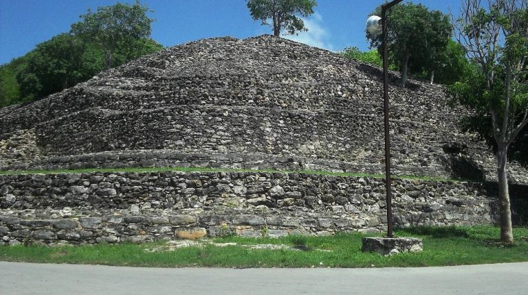 IZAMAL “PUEBLO MÁGICO” (DESDE MÉRIDA)