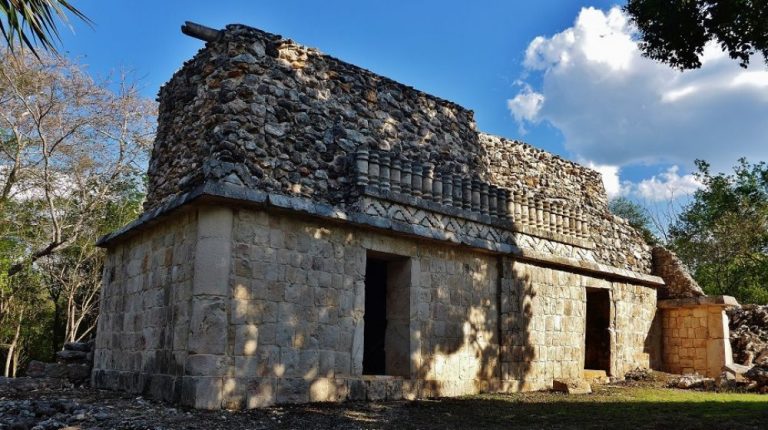 HUELLAS TZOTZILES Y MAYAS “CHIAPAS Y YUCATÁN”