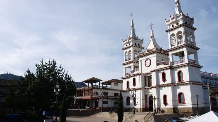 MAZAMITLA “PUEBLO MÁGICO” DESDE GUADALAJARA