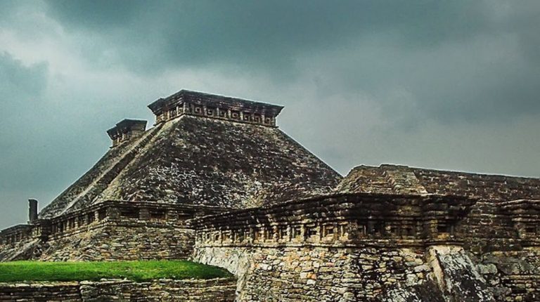 ZONA ARQUEOLÓGICA DEL TAJIN Y PROCESO DE VAINILLA