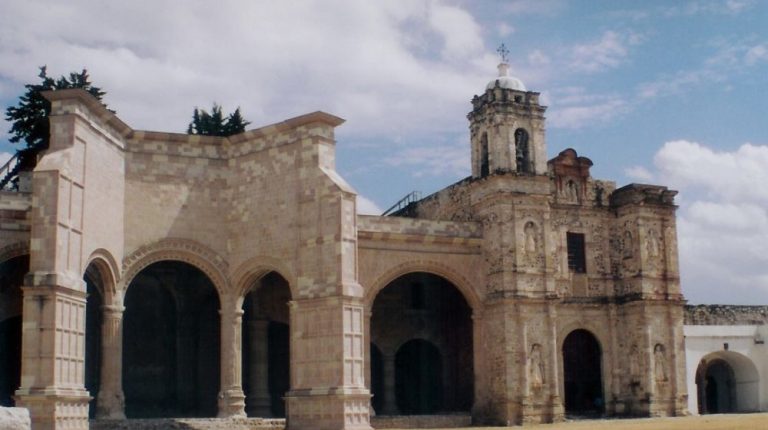 SAN PEDRO Y SAN PABLO TEPOSCOLULA “PUEBLO MÁGICO” DESDE OAXACA CAPITAL
