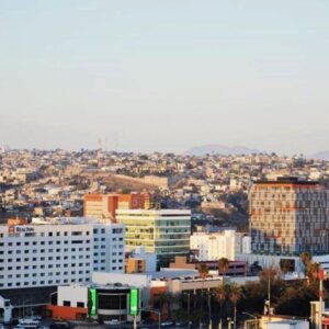 TIJUANA Y LA CENICIENTA DEL PACIFICO CON VINÍCOLAS