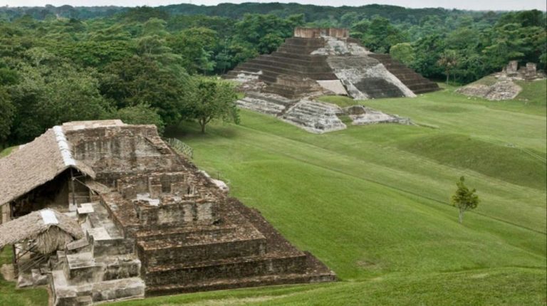 MUNDO MAYA AL  EXTREMO “TABASCO, CAMPECHE, QUINTANA ROO Y YUCATÁN”
