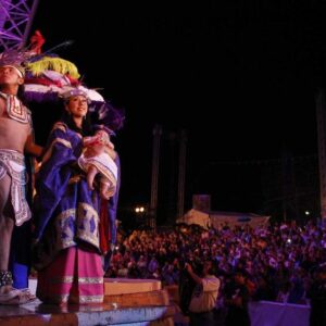 ESPECTACULO DONAJI *Solo temporada Guelaguetza*