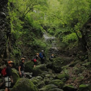 ZONA ARQUEOLÓGICA DE TEOPANZOLCO Y PUEBLO MÁGICO DE TEPOZTLÁN DESDE TEPOZTLAN