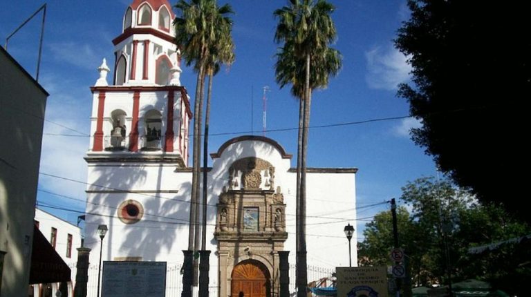 TLAQUEPAQUE Y DESTILERIA DESDE GUADALAJARA
