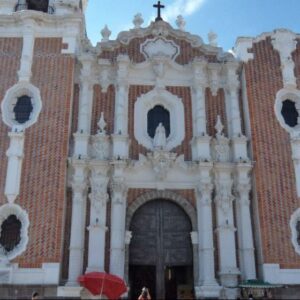 MURALES DEL PALACIO DE GOBIERNO Y TEMPLO DE SAN FRANCISCO EN TLAXCALA