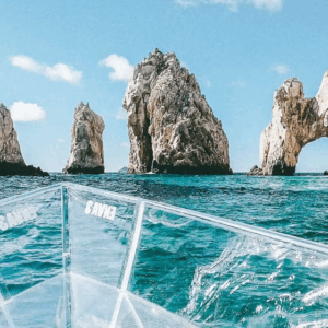 BARCO CON FONDO DE CRISTAL