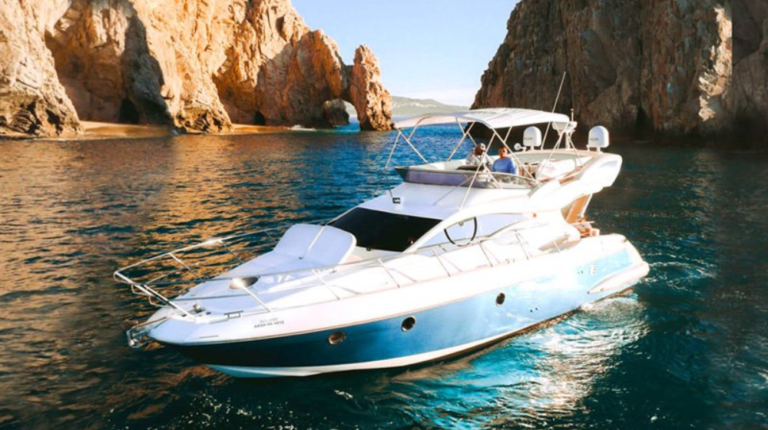 PASEO PRIVADO EN YATE