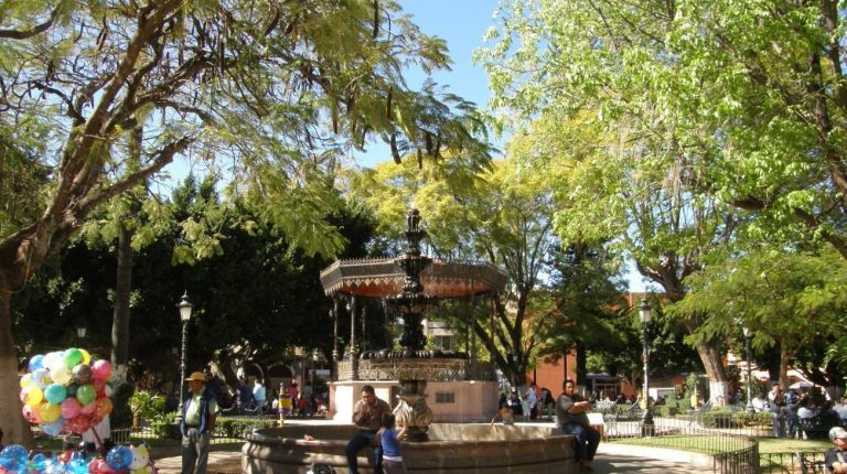 LAGO CAMÉCUARO DESDE ZAMORA MICHOACÁN